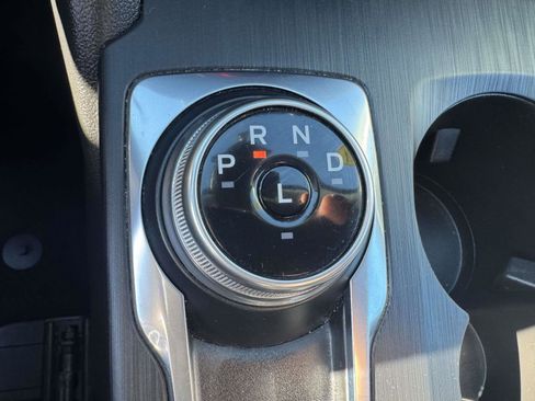 Used 2024 Ford Escape Active image 28