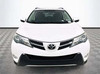Used 2014 Toyota RAV4 XLE video 2