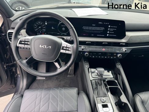 Certified 2025 Kia Telluride SX X-Line AWD/4WD image 15