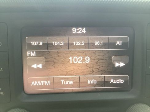 Used 2018 Jeep Wrangler Unlimited Sport image 42