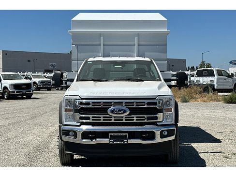 New 2024 Ford F550 4x4 Regular Cab Super Duty image 6