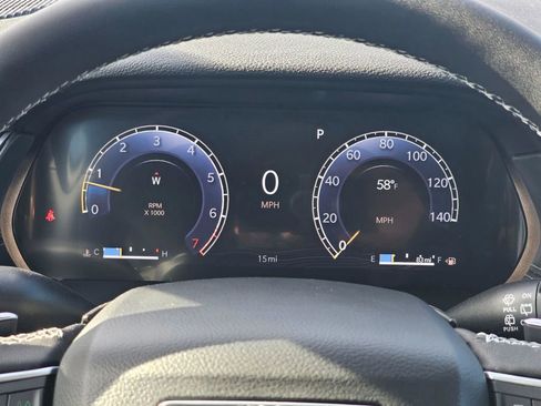 New 2025 Jeep Grand Cherokee Altitude image 18