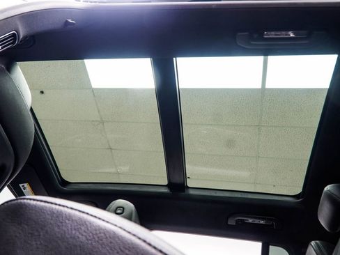 Used 2021 Mercedes-Benz GLS 450 4MATIC image 46