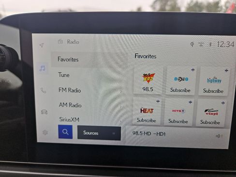 Used 2024 Lexus UX 250h AWD w/ Premium Package image 30