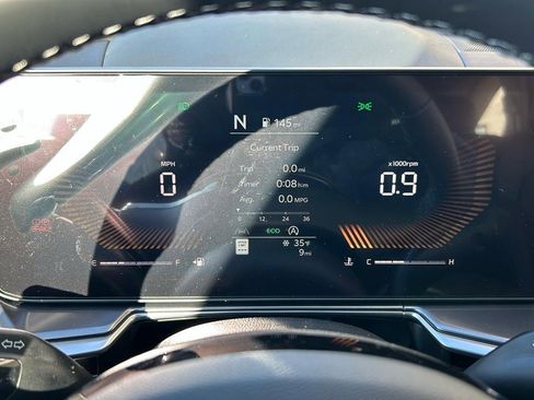 Certified 2025 Kia Sorento S w/ Panoramic Sunroof Package AWD/4WD image 31