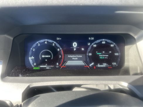 Used 2025 Toyota 4Runner Limited image 16