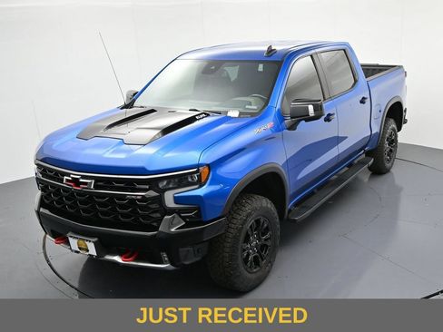Used 2022 Chevrolet Silverado 1500 ZR2 AWD/4WD image 19