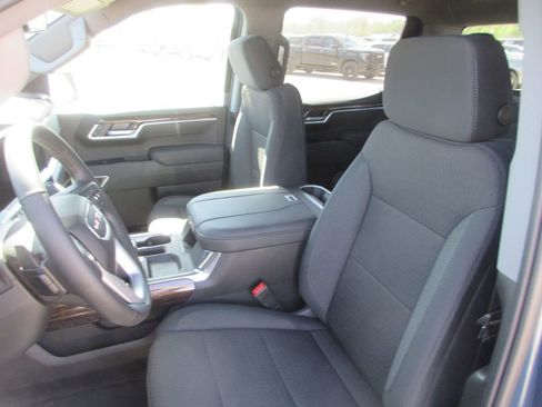 New 2026 GMC Sierra 1500 Elevation AWD/4WD image 13