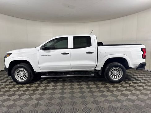 Used 2023 Chevrolet Colorado W/T RWD image 7