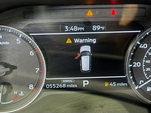 Used 2022 Mitsubishi Outlander ES AWD/4WD image 16
