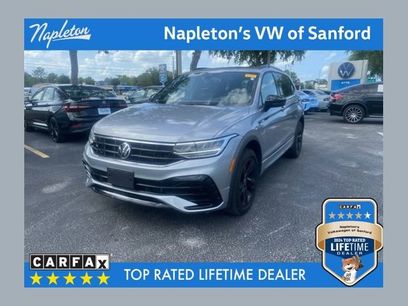 Used 2024 Volkswagen Tiguan SE R-Line