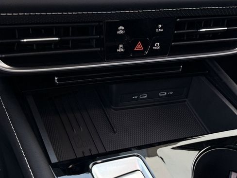 New 2026 Volkswagen Atlas SE image 16