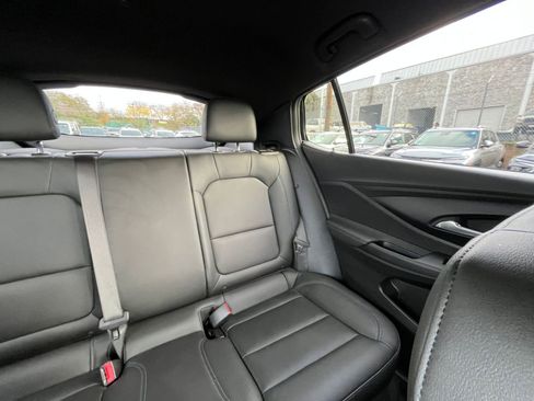 Used 2025 Buick Envista Sport Touring image 35