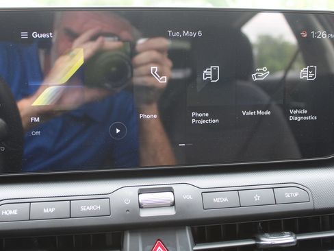 Certified 2025 Kia K4 EX FWD image 36