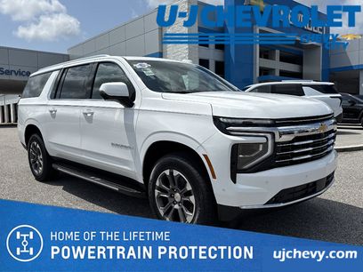 New 2026 Chevrolet Suburban LT w/ Comfort Package