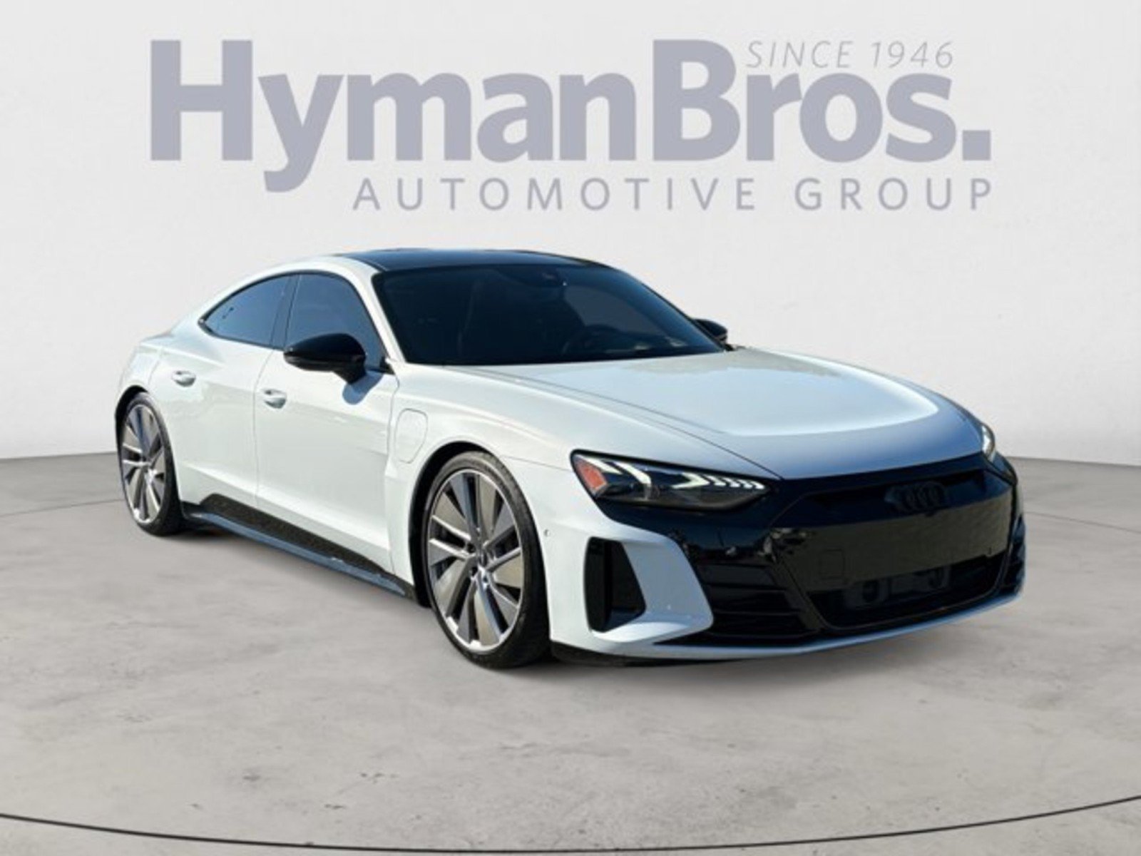 Used 2022 Audi e-tron GT Prestige w/ Prestige Package AWD/4WD image 1