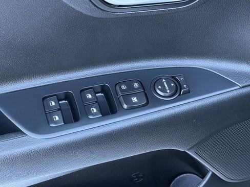 Used 2018 Kia Rio S image 11