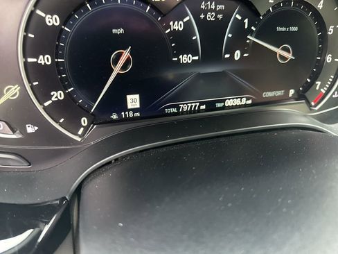 Used 2017 BMW 540i RWD image 11