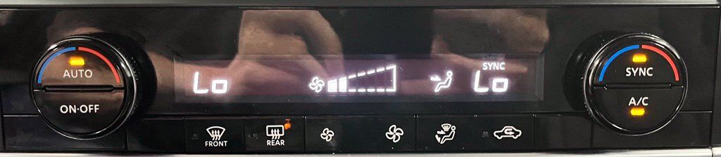 Used 2023 Nissan Rogue SV AWD/4WD image 38