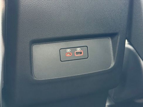 Used 2025 Nissan Frontier PRO-4X AWD/4WD image 25