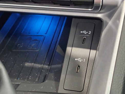 New 2025 Audi Q3 2.0T Premium Plus image 30