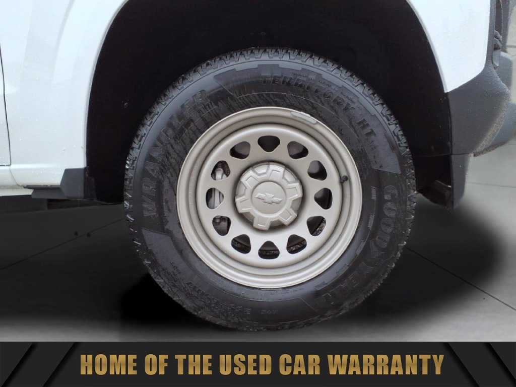 Used 2024 Chevrolet Colorado W/T RWD image 11