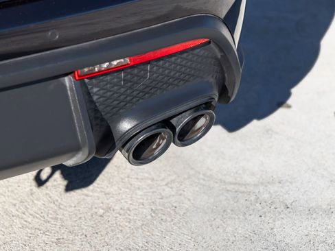 Certified 2023 Porsche Macan Turbo AWD/4WD image 20
