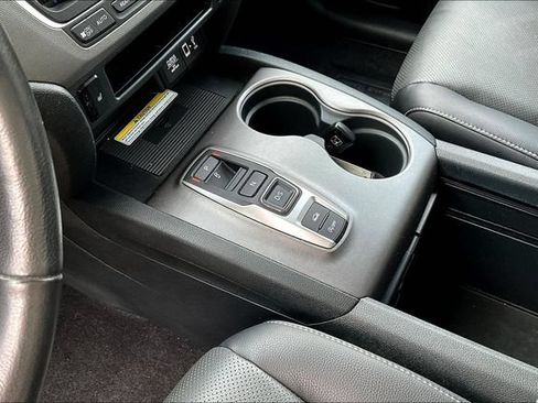 Used 2023 Honda Ridgeline RTL-E image 19
