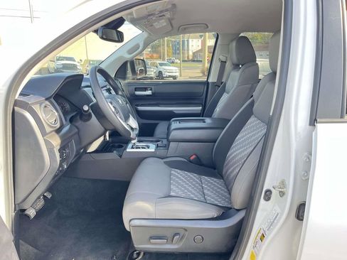 Used 2020 Toyota Tundra SR5 w/ SR5 Upgrade Package image 24