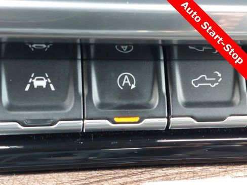 Used 2022 Chevrolet Silverado 1500 LT image 18