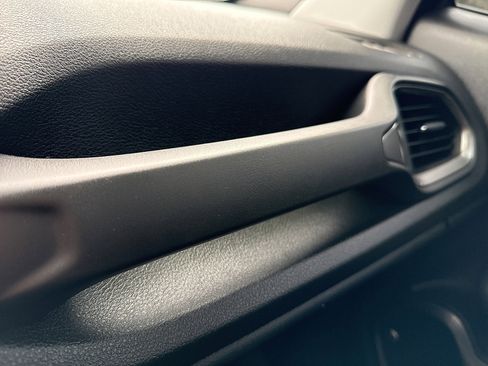 Used 2019 Jeep Renegade Limited w/ UConnect 8.4 Nav Group image 66