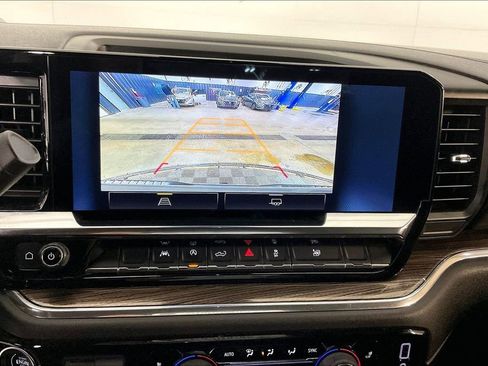 Used 2025 Chevrolet Silverado 1500 LT image 30