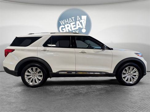 Used 2020 Ford Explorer Limited image 2