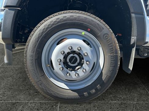 New 2025 Ford F450 XL image 3
