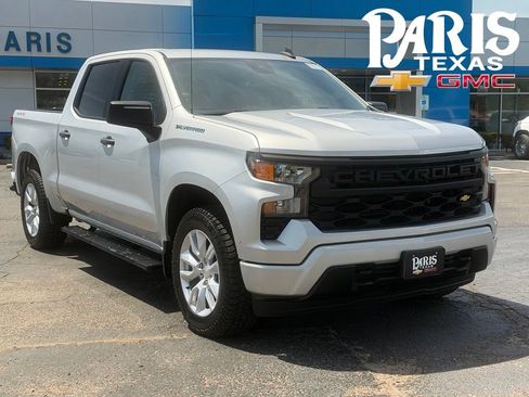 Used 2022 Chevrolet Silverado 1500 Custom AWD/4WD image 1