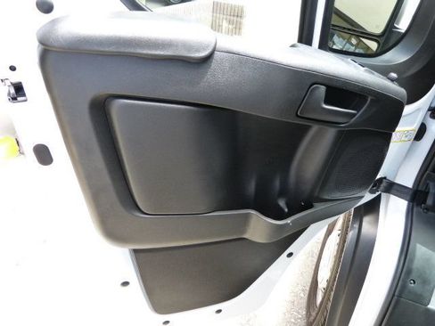 Used 2025 RAM ProMaster 2500 w/ Safety Group FWD image 27
