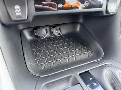 Certified 2023 Toyota RAV4 LE AWD/4WD image 24