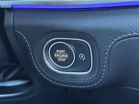 New 2026 Mercedes-Benz GLS 580 4MATIC image 23