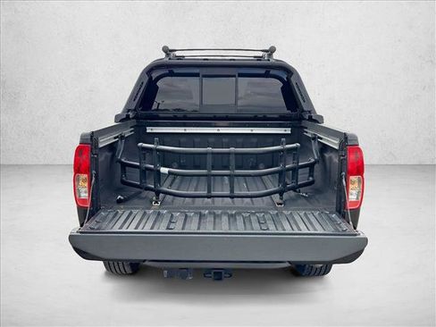 Used 2020 Nissan Frontier PRO-4X w/ Pro-4x Utility Package image 6