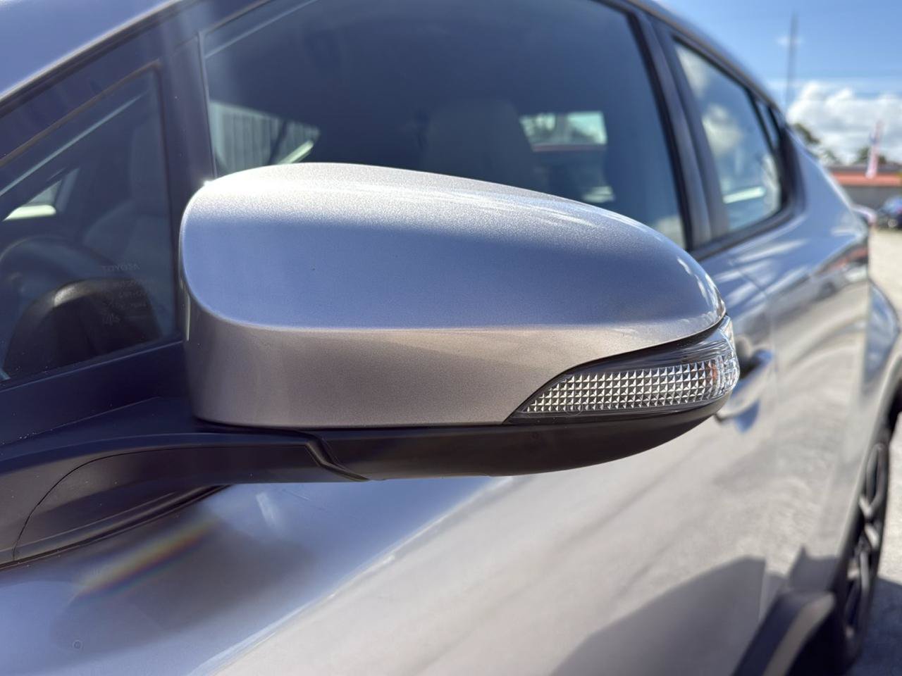 Used 2019 Toyota C-HR XLE FWD image 49