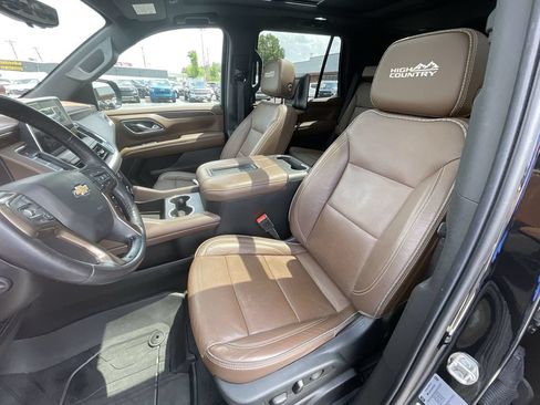 Certified 2021 Chevrolet Tahoe High Country w/ Premium Package AWD/4WD image 20