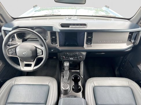 Used 2023 Ford Bronco Outer Banks AWD/4WD image 19