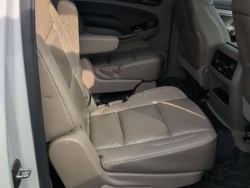 Used 2016 Chevrolet Suburban LTZ AWD/4WD image 13