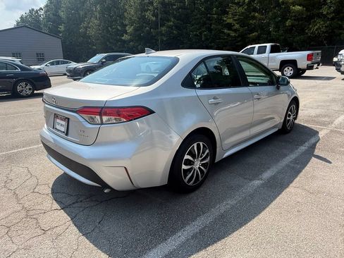 Used 2020 Toyota Corolla LE FWD image 7