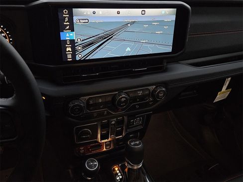 New 2025 Jeep Wrangler Unlimited Rubicon image 16