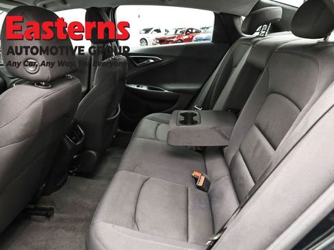 Used 2024 Chevrolet Malibu LT FWD image 21