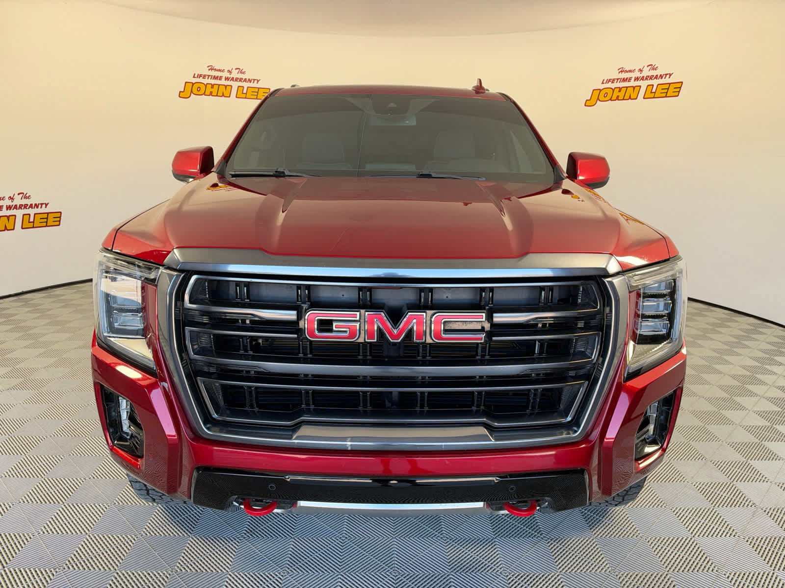 Used 2024 GMC Yukon AT4 AWD/4WD image 9