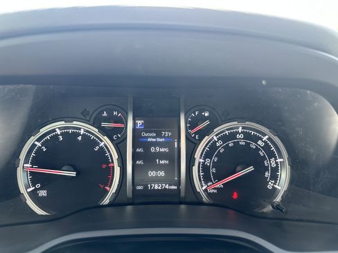 Used 2021 Toyota 4Runner TRD Off-Road Premium w/ Convenience Package (TMS) image 44