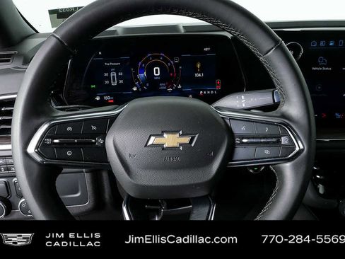 Used 2025 Chevrolet Tahoe LT image 8