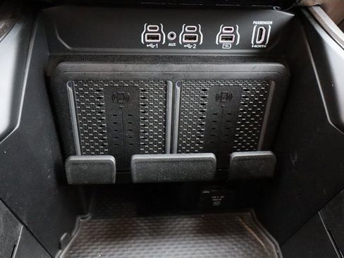 Used 2025 RAM 3500 Longhorn image 29